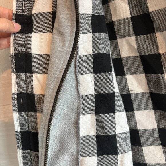 Flannel with built in hoodie S - Picture 4 of 7
